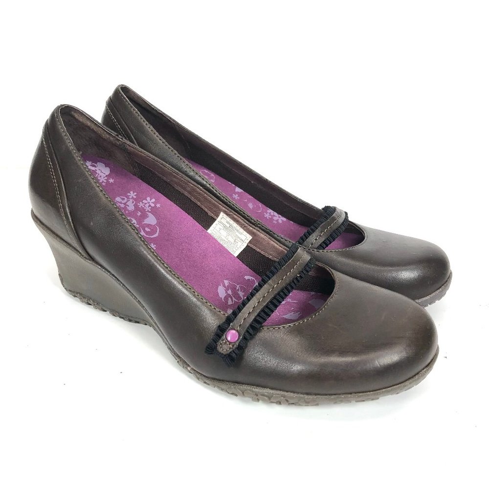 Merrell NIB Petunia Brown Leather Mary Jane Wedges